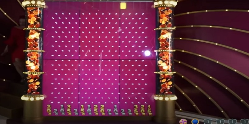 クレイジータイムのパチンコでパチンコ玉が落下する画面